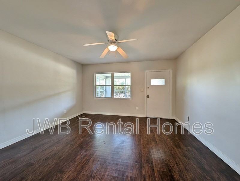 6346 Wilson Blvd - Photo 6 of 14