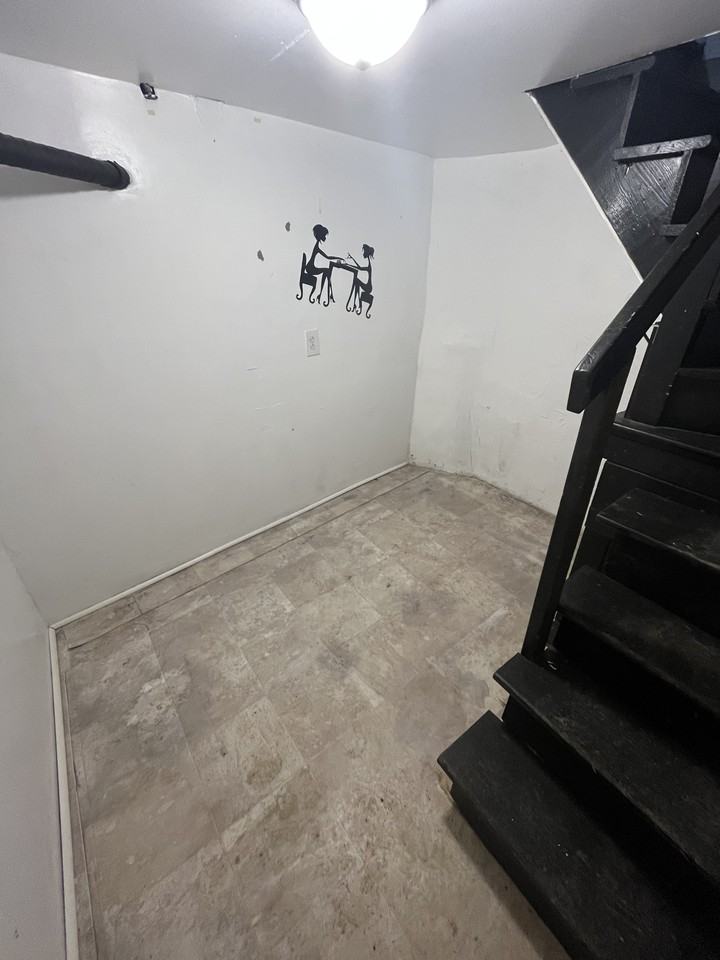 6550 Market St #1 - Photo 3 of 10