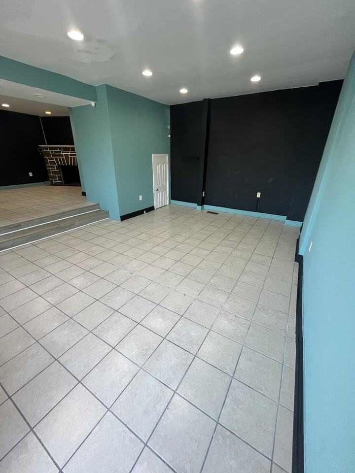 6550 Market St #1 - Photo 7 of 10