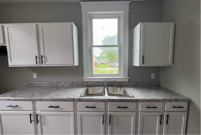 3617 Oliver St #1 - Photo 3 of 9