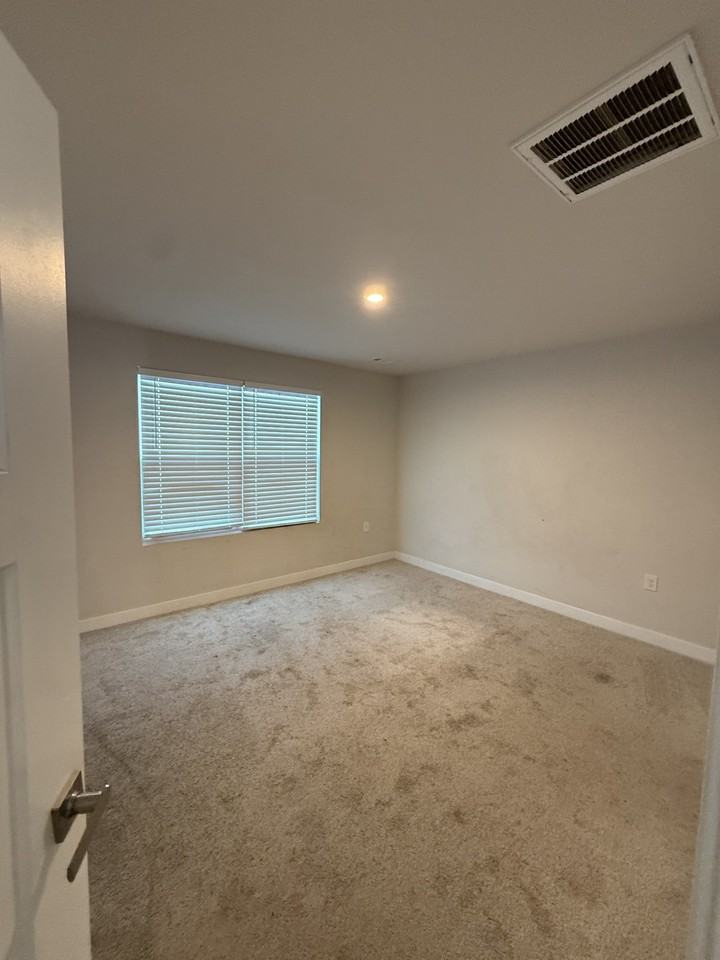 1832 Goldsberry St #1 - Photo 6 of 9