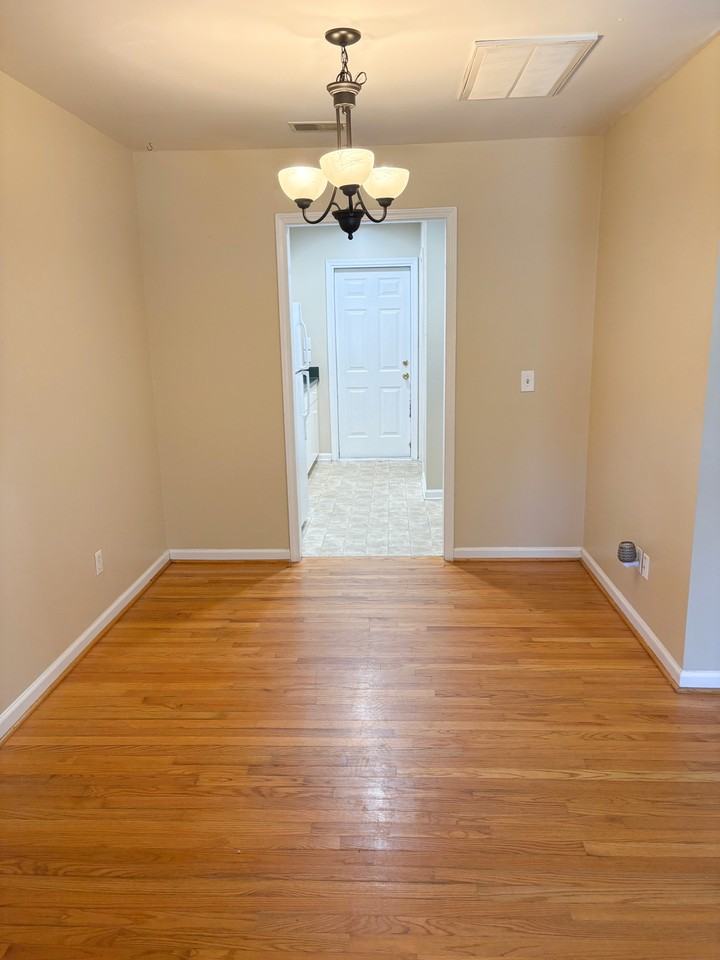 1324 Deerwood St #1 - Photo 7 of 16