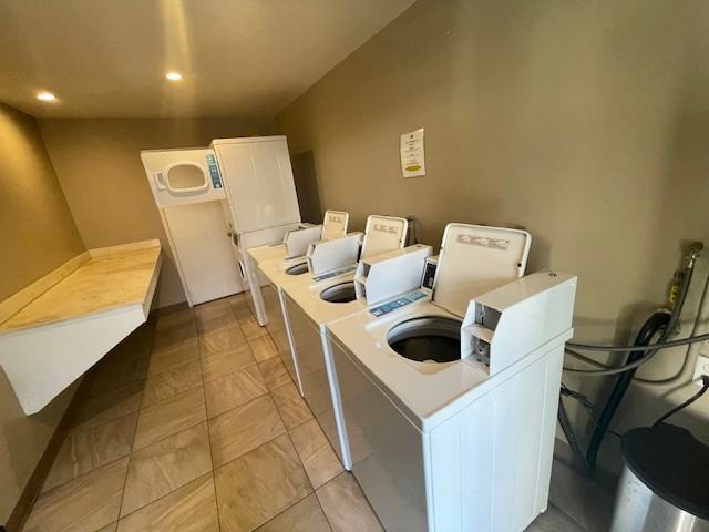 2304 Altisma Way #1 - Photo 4 of 25