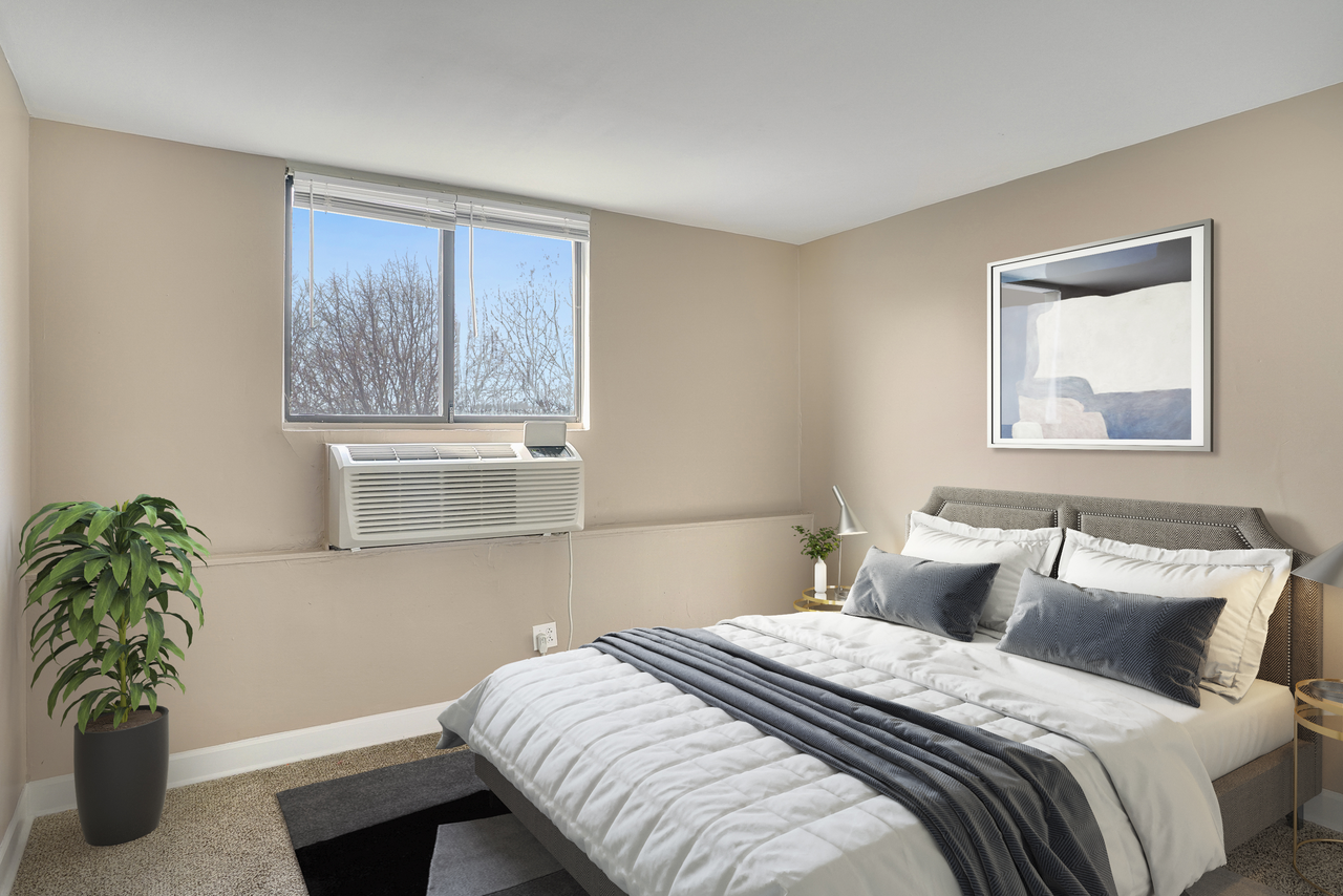 4724 S Vincennes Ave403 #403 - Photo 3 of 26