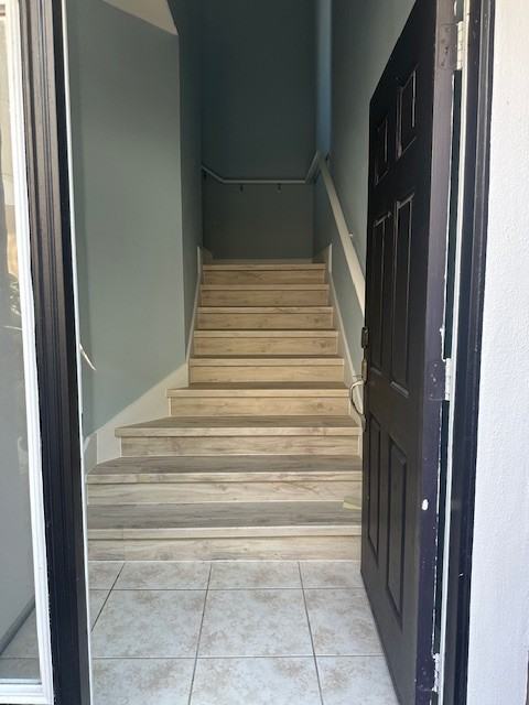 6608 South Goldenrod Road - 102 AUnit 102A #102A - Photo 4 of 24