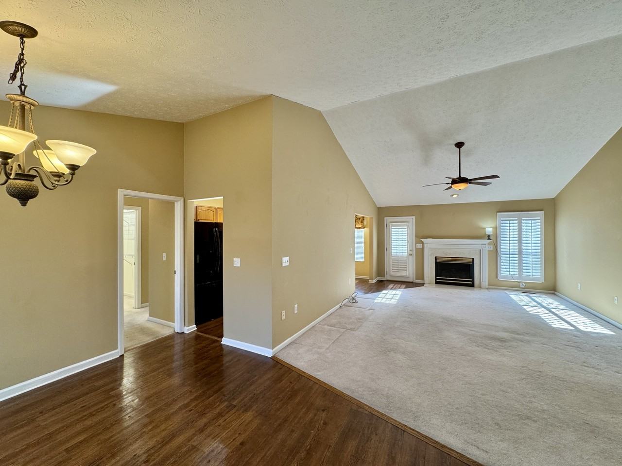 174 Depew Dr #1 - Photo 2 of 25