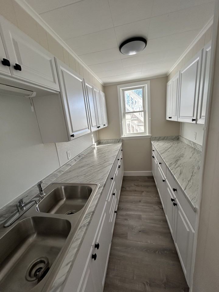 148 Hamilton St #1 - Photo 2 of 6