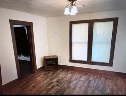 427 Bower St #1 - Photo 4 of 7