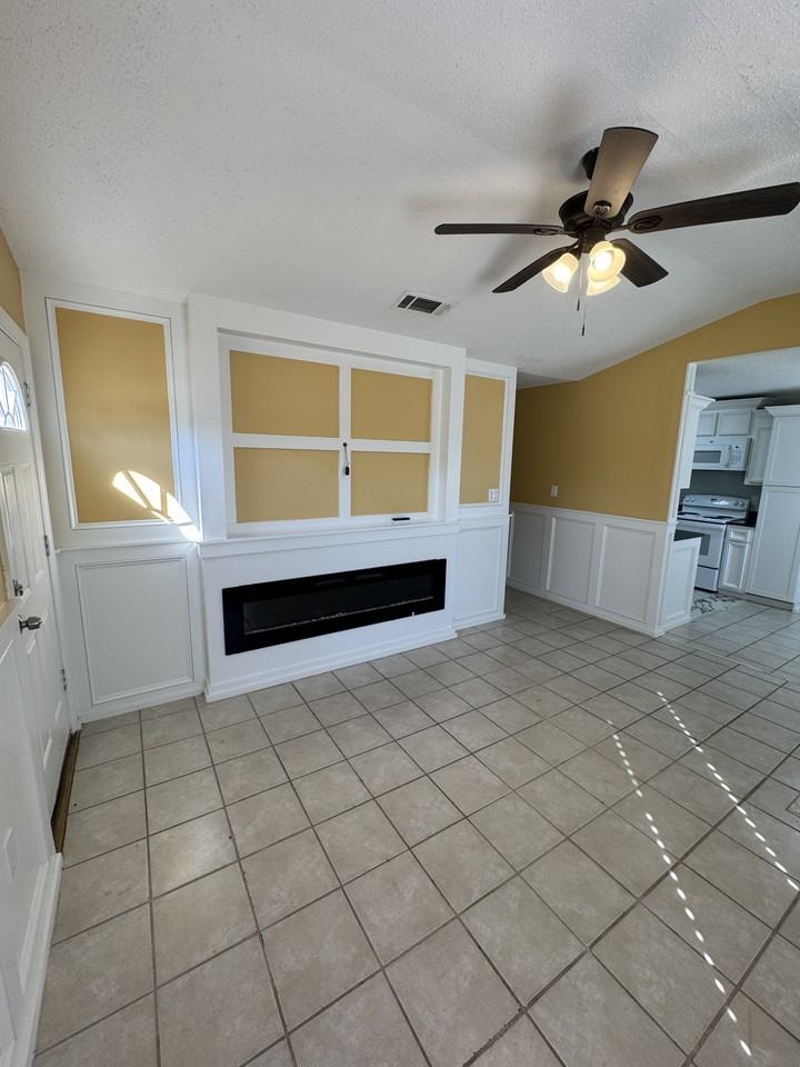 10604 Sharp Blvd - Photo 5 of 16