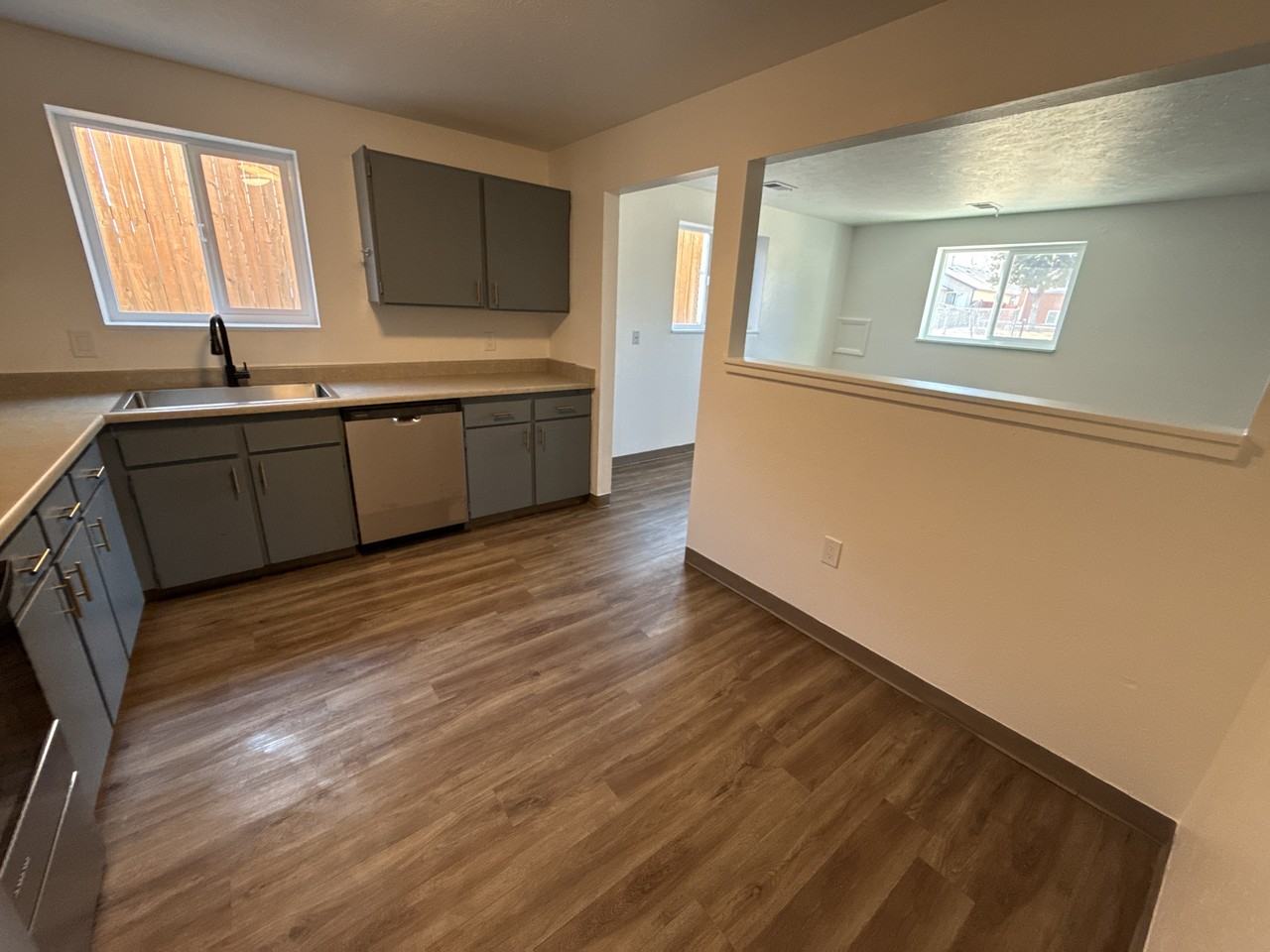 418 S 7th Ave #418 - Photo 7 of 20