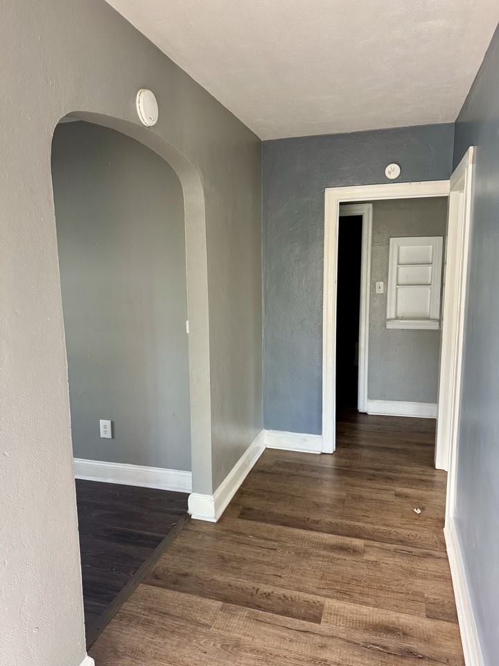 Brownsferry St #1 - Photo 5 of 10