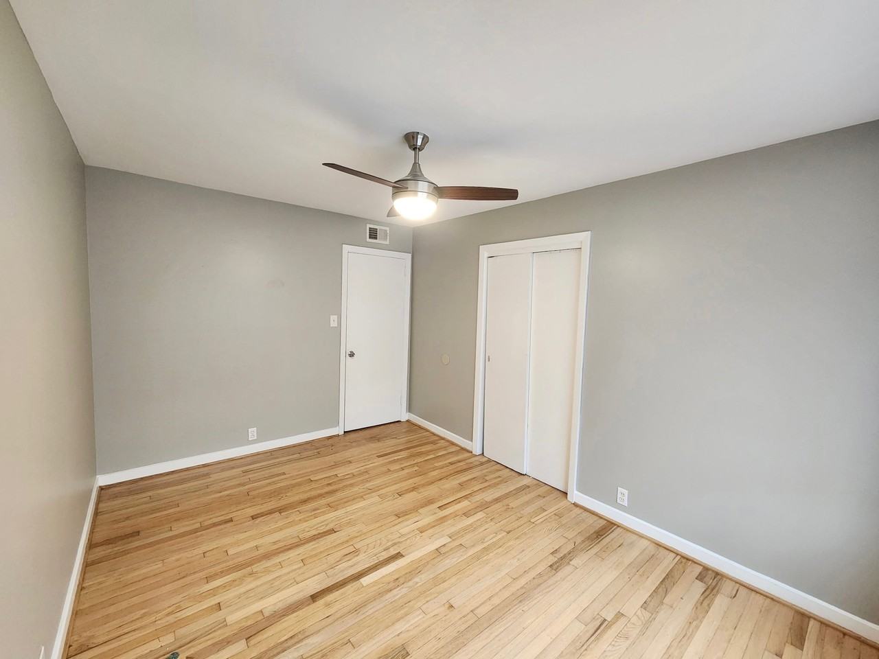 4220 40th Ct N #1 - Photo 5 of 7