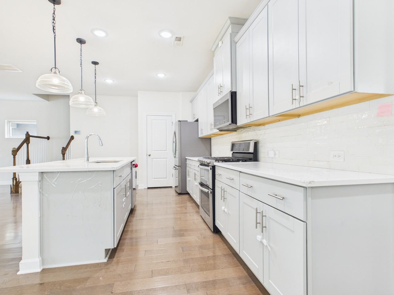 3941 Woodland View Dr #1 - Photo 3 of 26