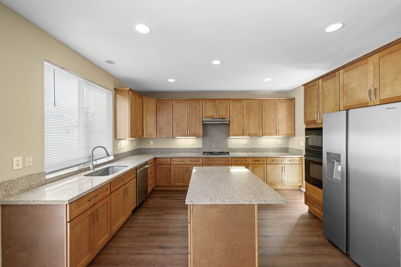 23006 Timber Ridge Ct #1 - Photo 7 of 29