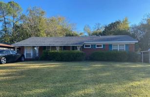 featured image of 1394 Avalon Ln #1