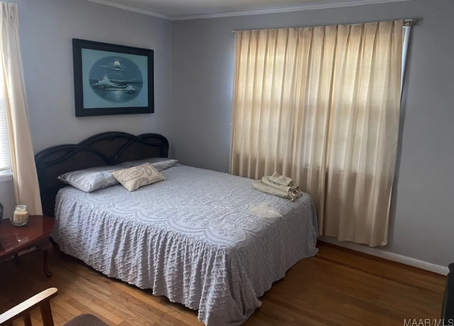 1394 Avalon Ln #1 - Photo 6 of 10