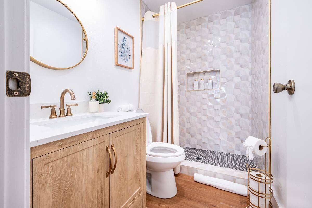 5075 Fashion Pl #1 - Photo 5 of 16