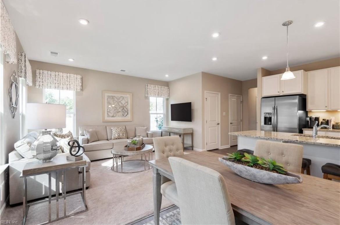 135 Stegg St #1 - Photo 4 of 14