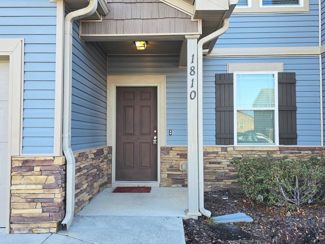 1810 Butternut Dr #1 - Photo 2 of 20