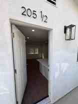 205 1/2 W Colden Ave - Photo 1 of 1