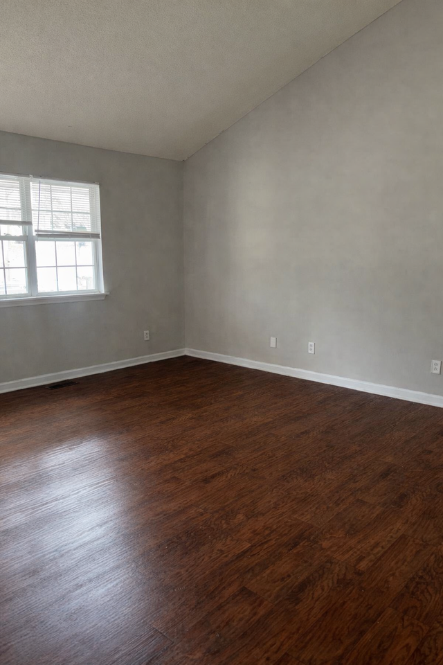 4386 Thrasher Cir #1 - Photo 4 of 17