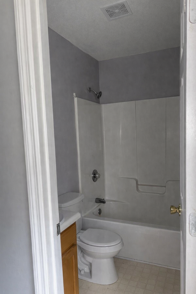4386 Thrasher Cir #1 - Photo 6 of 17