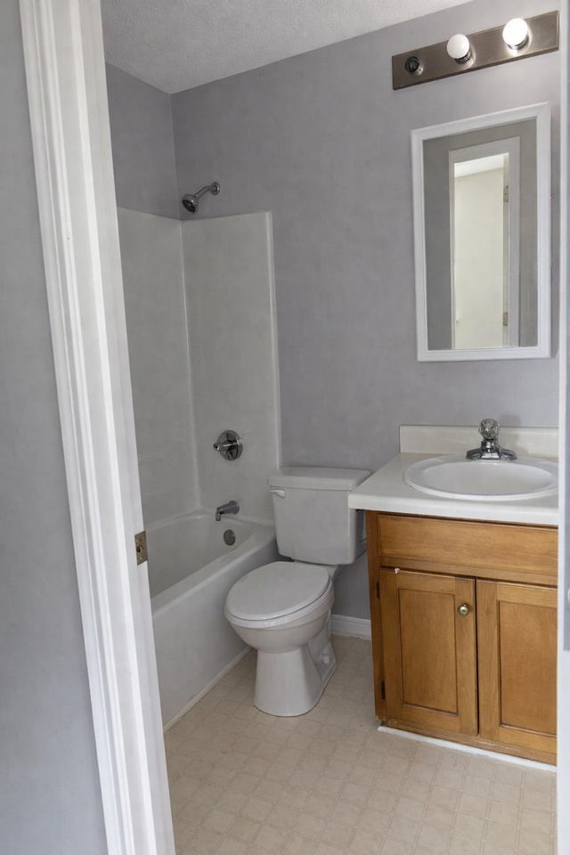 4386 Thrasher Cir #1 - Photo 7 of 17