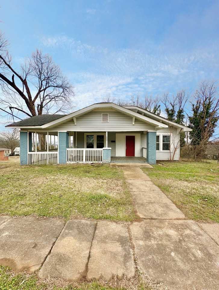 2223 28th Street Ensley #1 - Photo 2 of 21