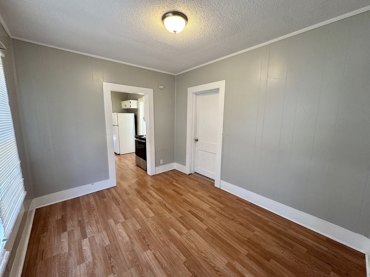 1307 3rd Ave N #1 - Photo 5 of 10