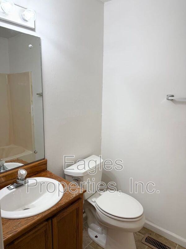 1400A Clingman St - Photo 7 of 10