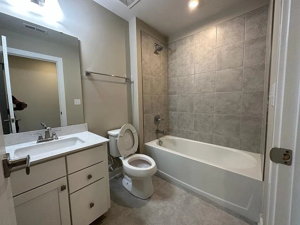 1021 Augustus Beamon Dr #1 - Photo 6 of 16