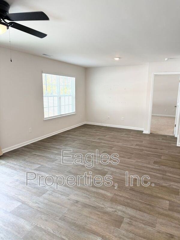 1423 N Wilshire Ct - Photo 3 of 15