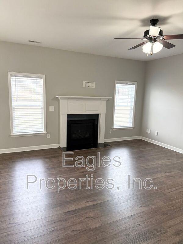 209 Weeping Willow Dr - Photo 2 of 22