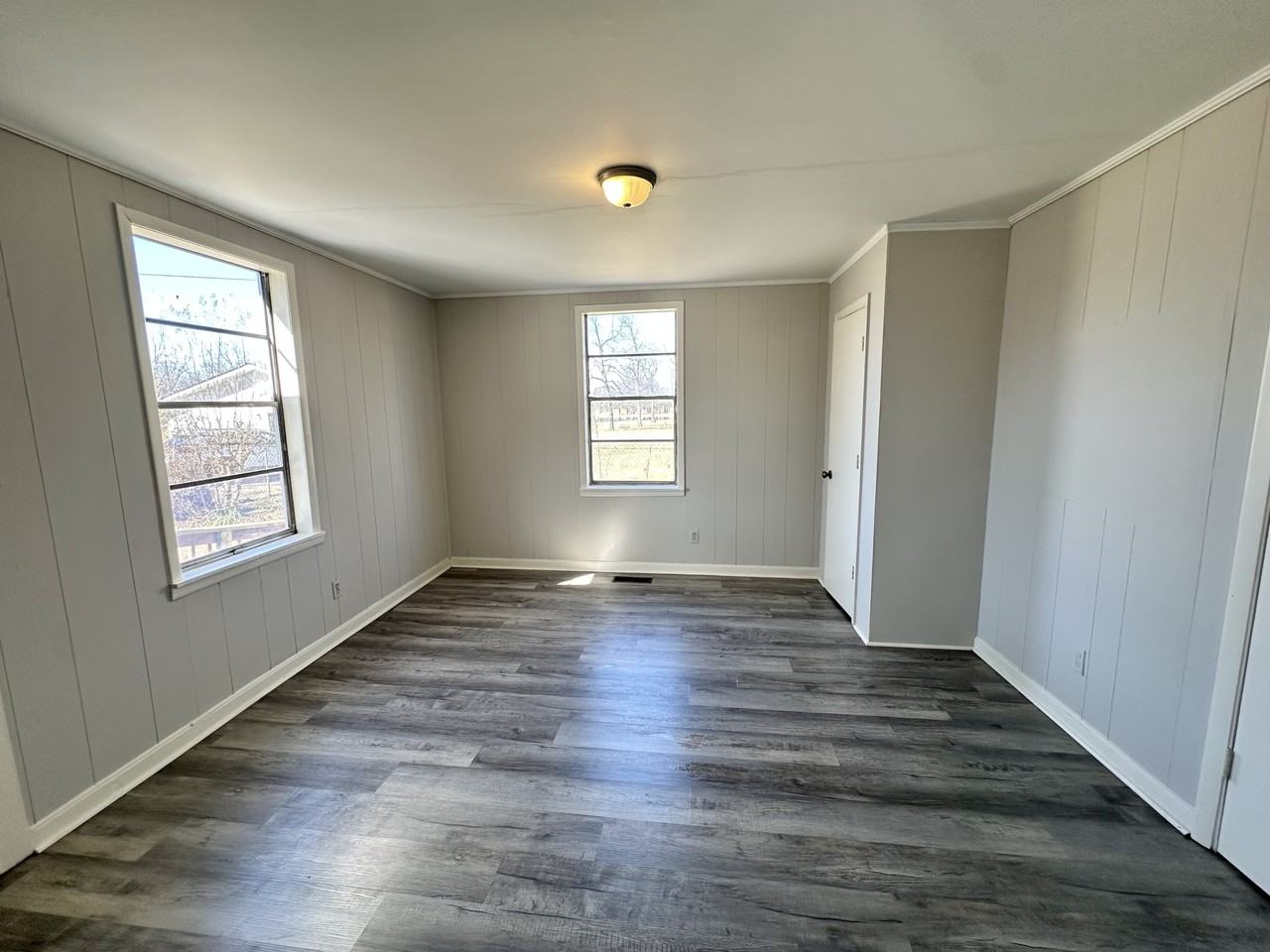 1126 Escambia St #1 - Photo 5 of 10