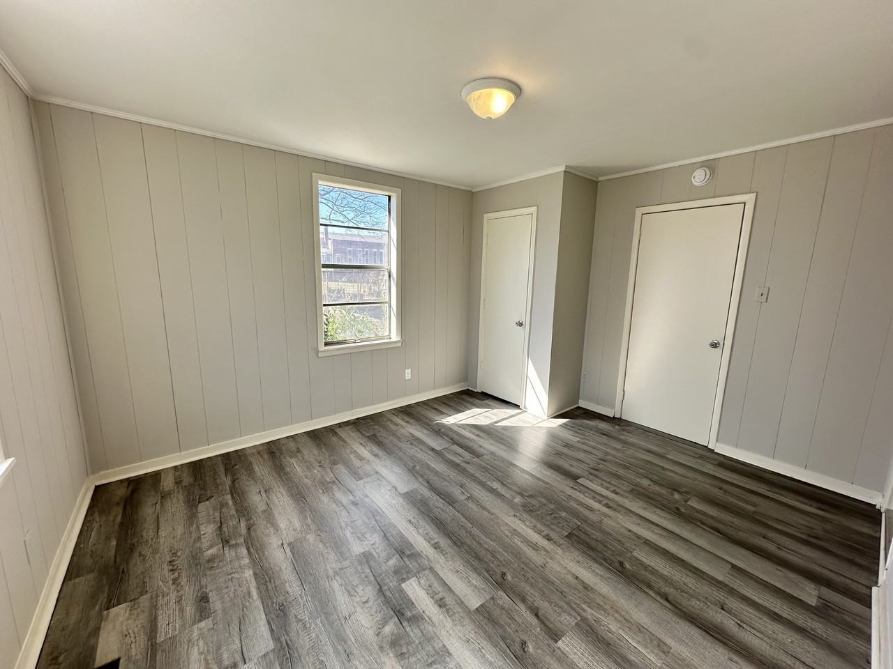 1126 Escambia St #1 - Photo 6 of 10