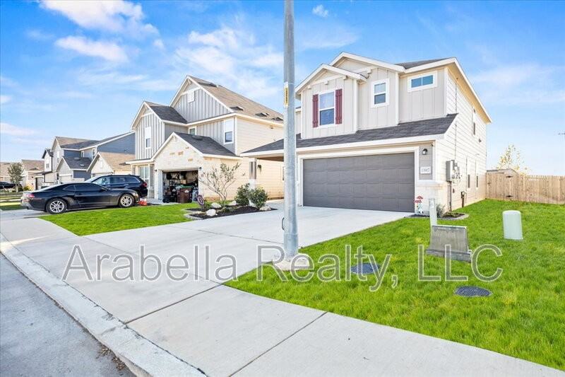 13907 Anchor Way - Photo 3 of 49