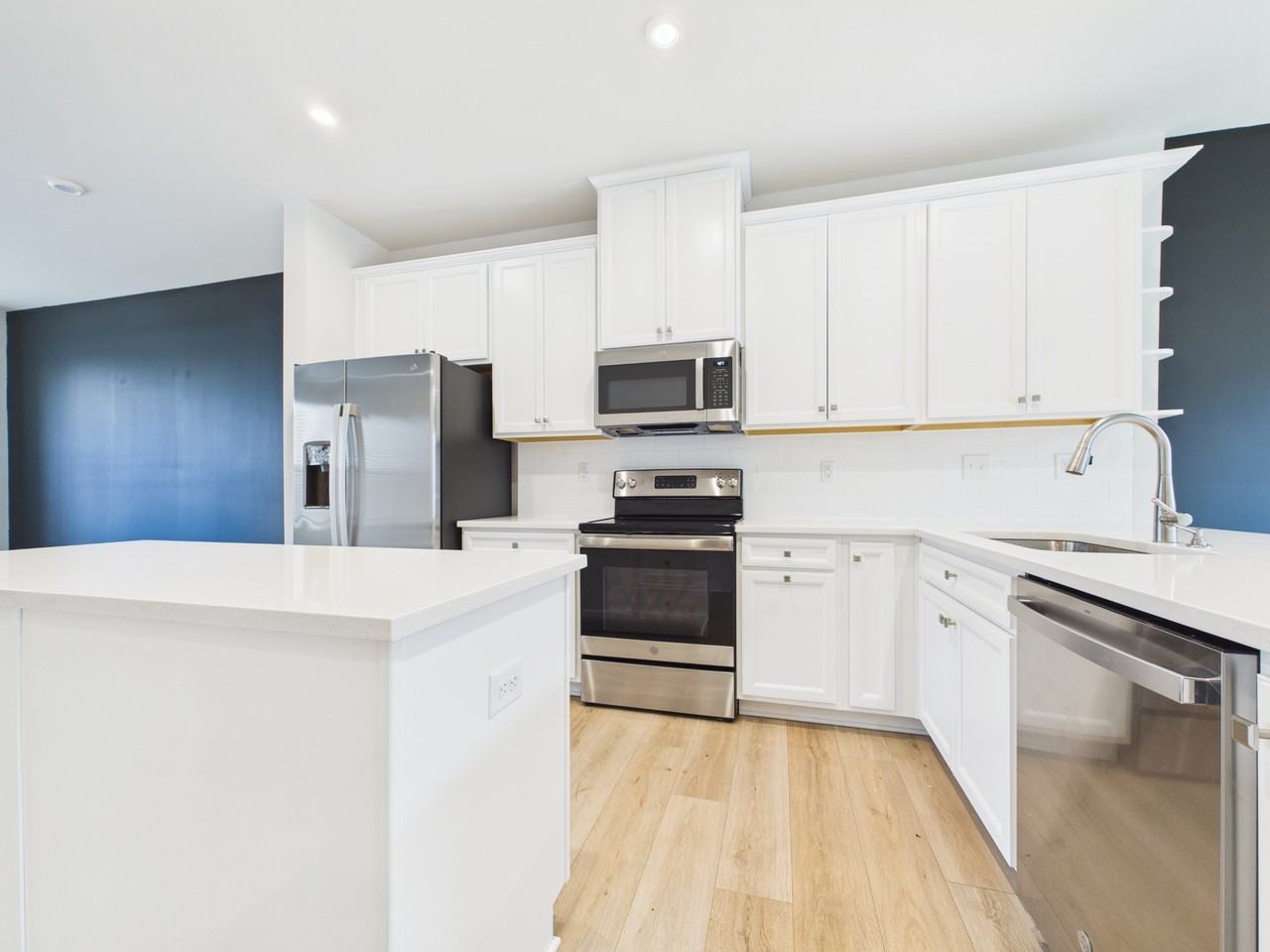3131 Coquina Ln #1 - Photo 7 of 29