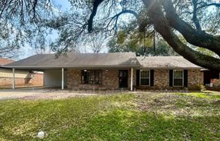 featured image of 2320 Melrose Ave