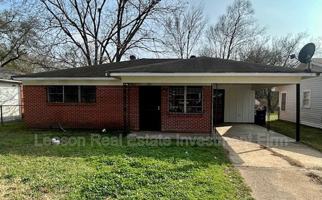 featured image of 439 Browning St