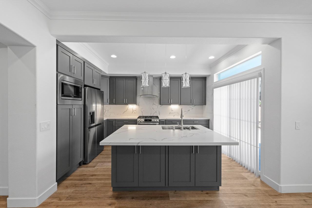 9204 S Nobel Way #1 - Photo 3 of 34