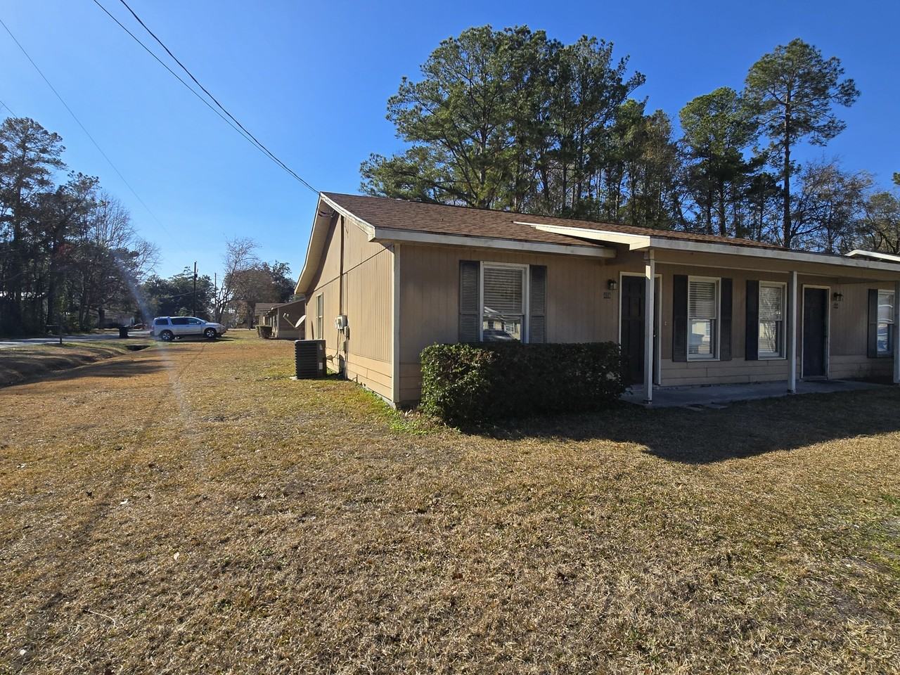 416 S Ashley St #1 - Photo 2 of 30