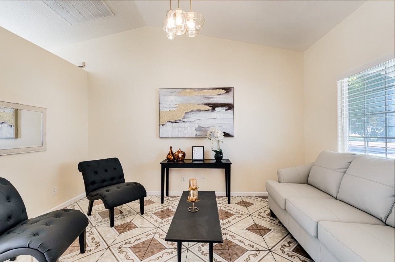 14229 Shenandoah St #1 - Photo 6 of 50