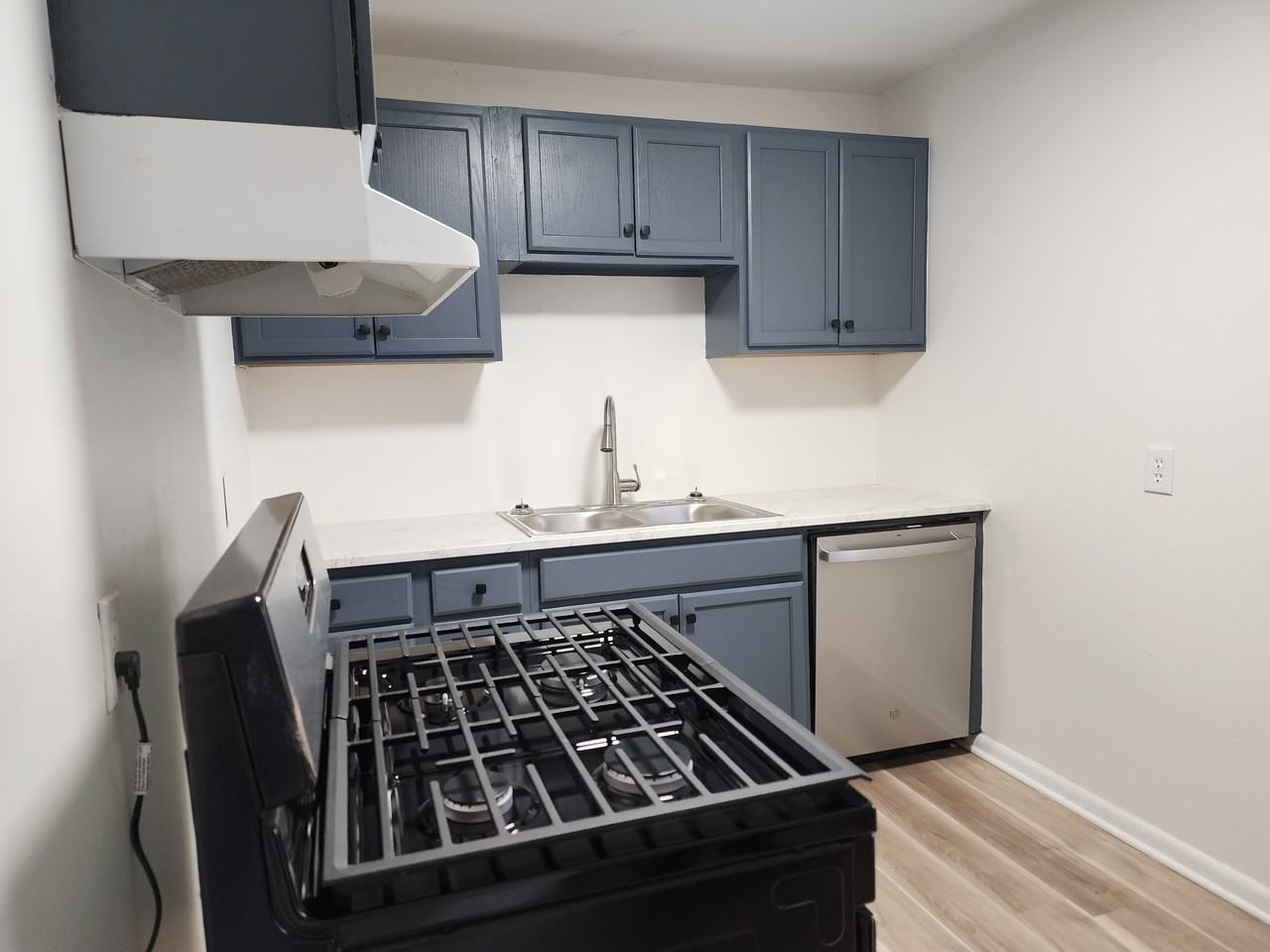 1905 Peachtree Ave #1 - Photo 2 of 22