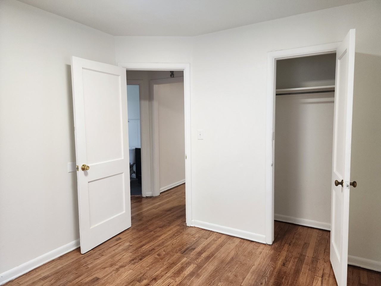 1905 Peachtree Ave #1 - Photo 7 of 22