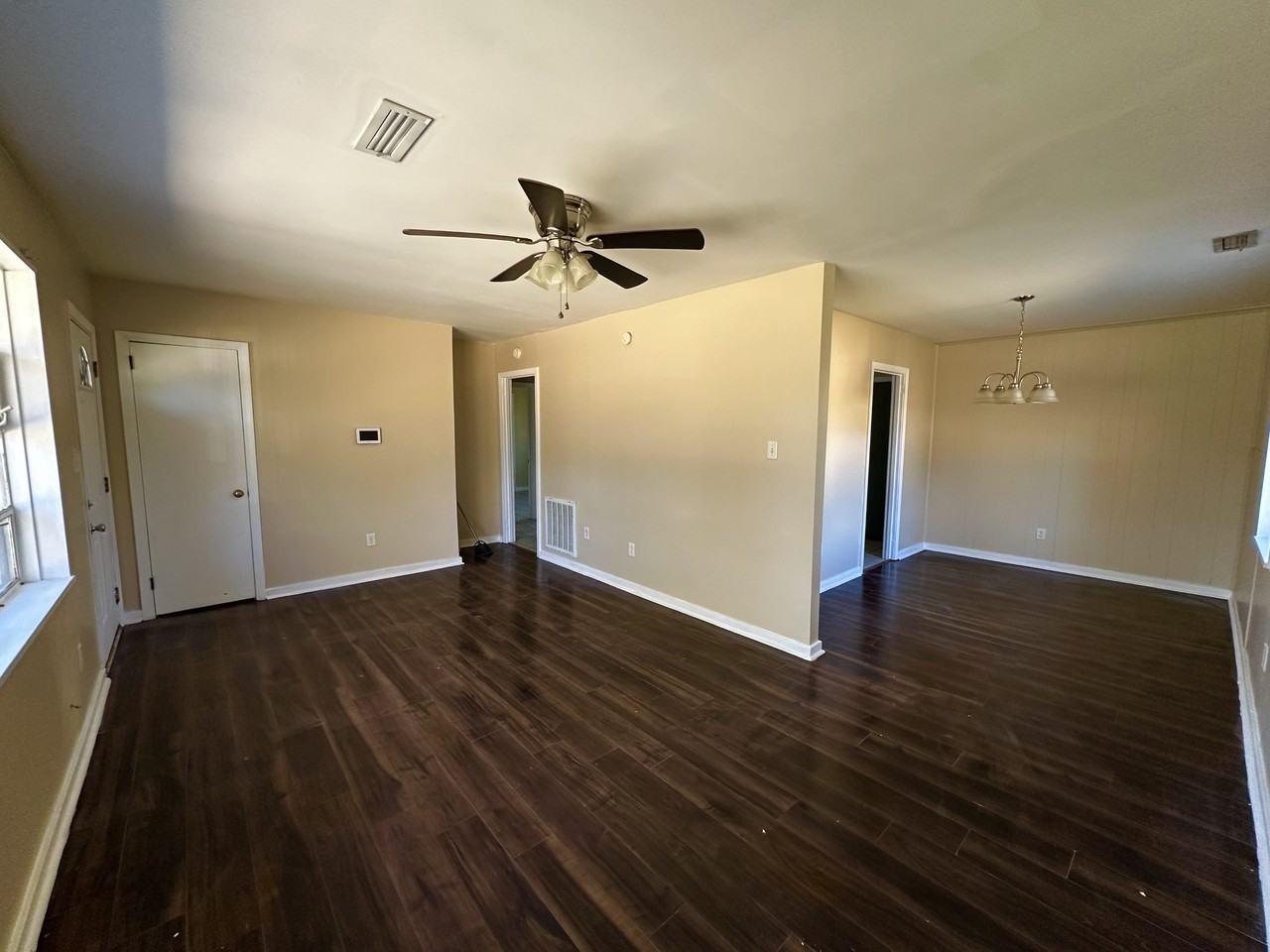 408 Midway St #1 - Photo 2 of 9