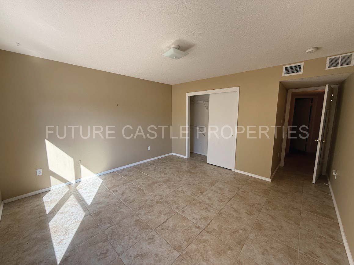 10436 Bilboa St Nw #ABQ - Photo 6 of 10