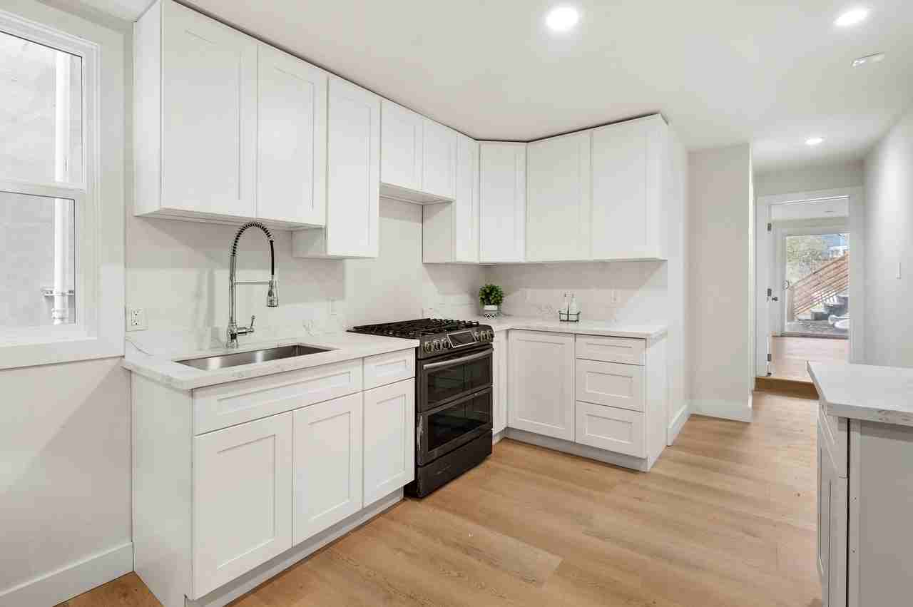 830A 47th St #830A - Photo 7 of 17