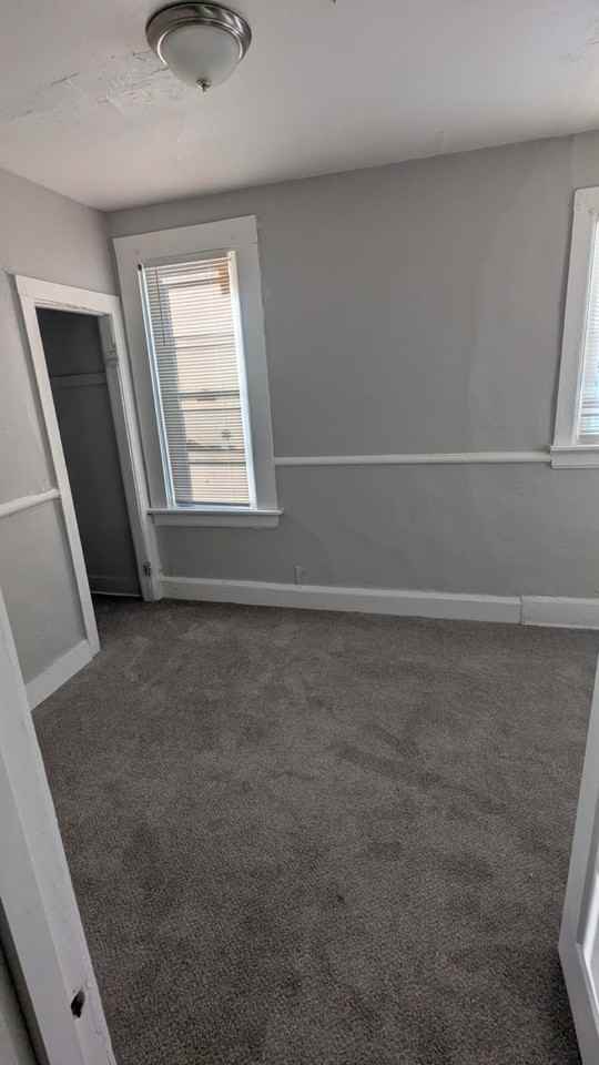 3377-3379 N Palmer St Lowr - Photo 2 of 7