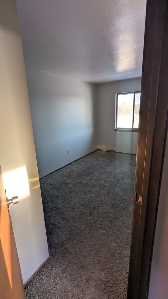 8545 W Green Brook Dr #4 - Photo 5 of 7