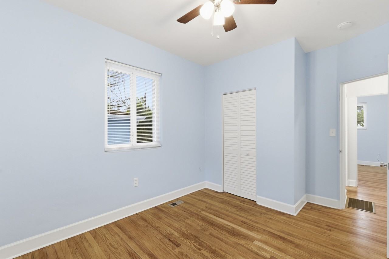 6103 Corson Ave #1 - Photo 5 of 9